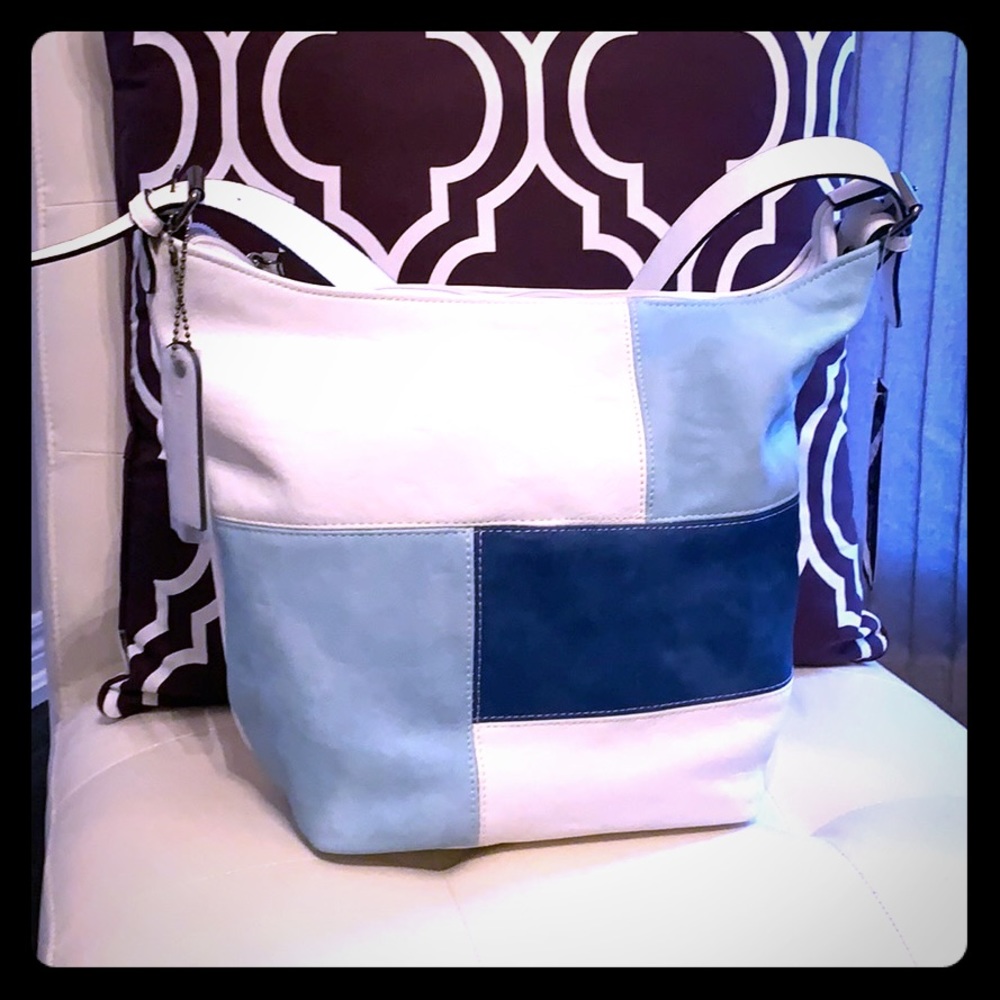 Peter Nygard Patchwork White & Light Blue & Blue Leather Shoulder Bag